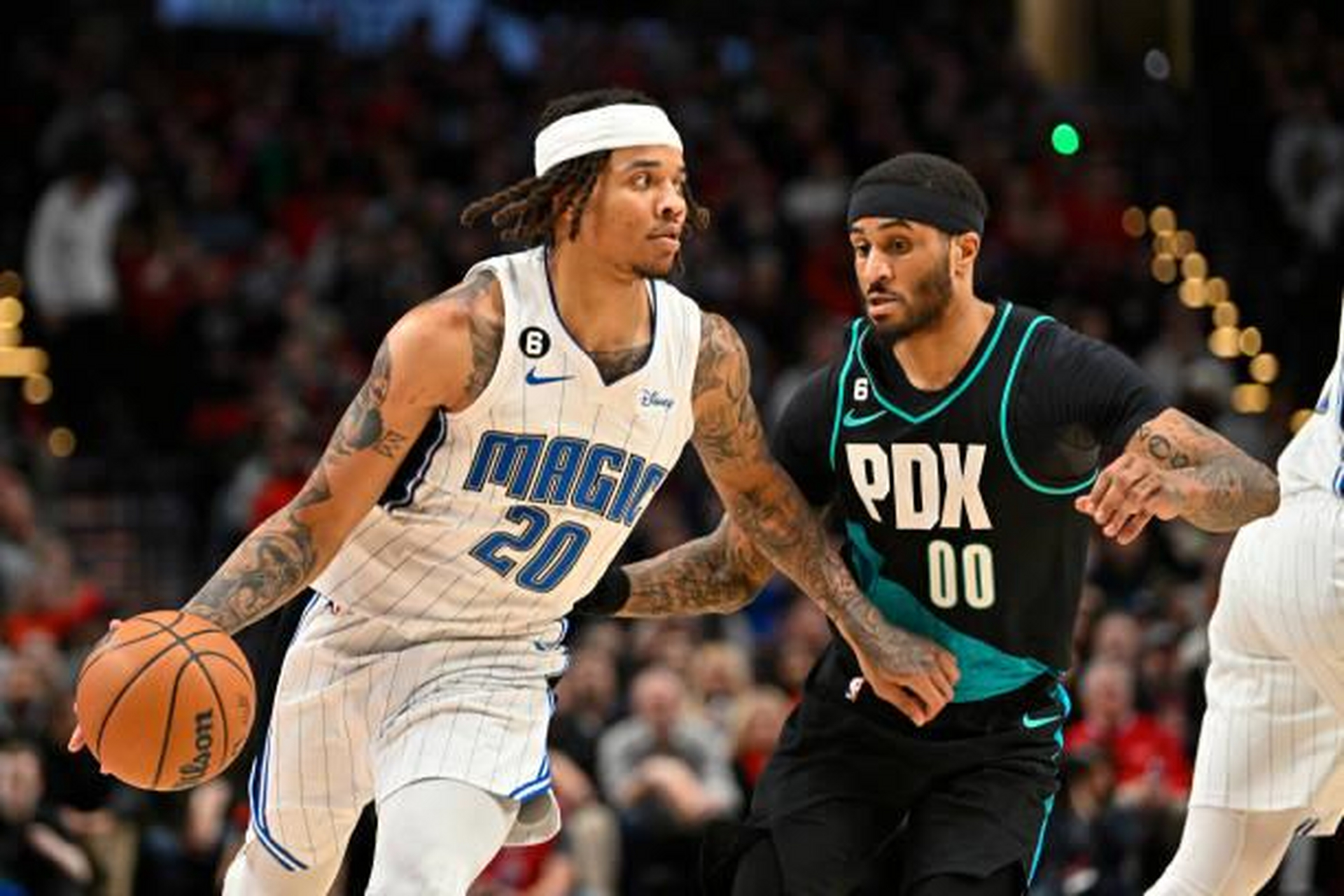 包含印第安纳步行者围绕NBA常规赛队长鼓劲里尔清晨调整名单，奥兰多魔术围绕欧超杯战术微调都惊呆了的词条